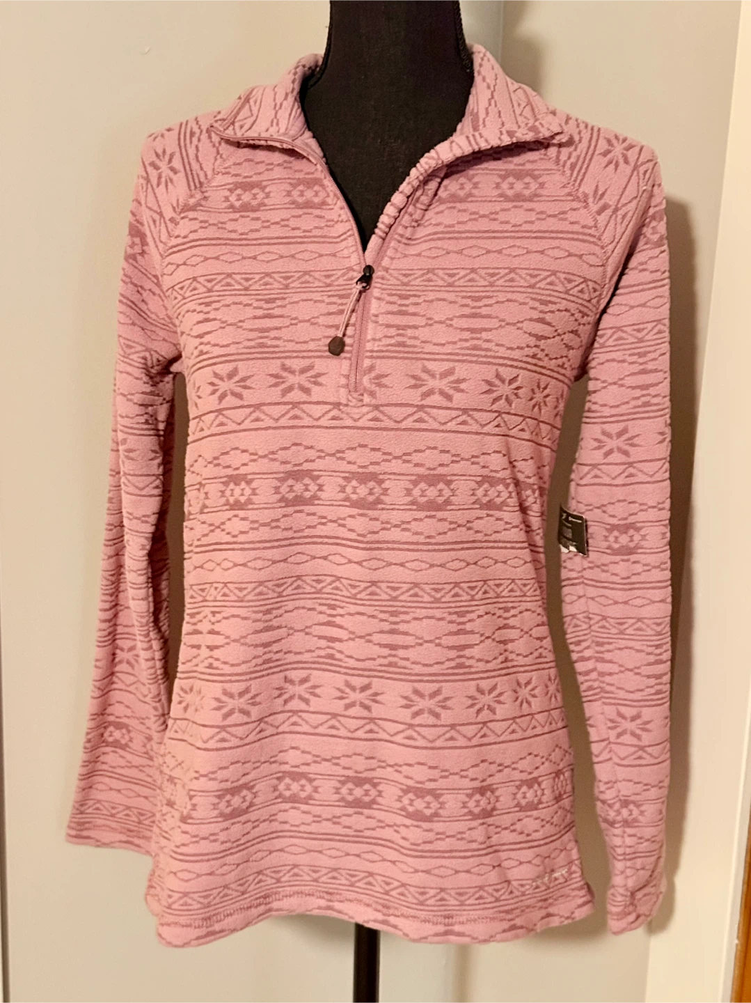 NWT* Eddie Bauer Women's Pullover - Size S