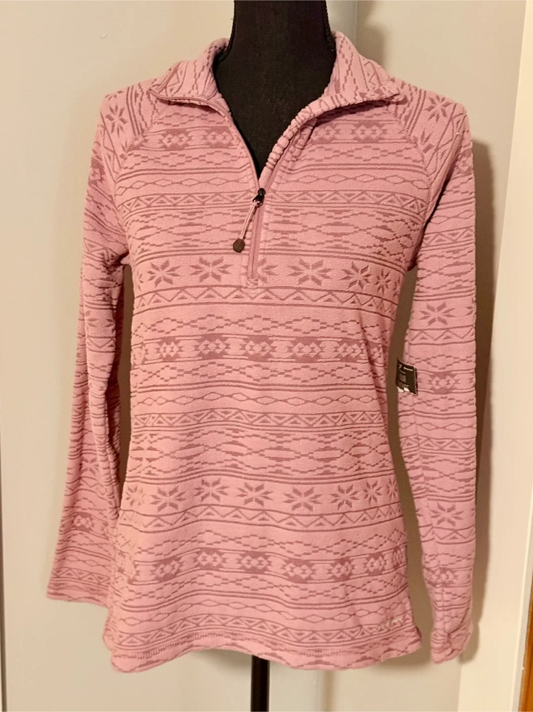 NWT* Eddie Bauer Women's Pullover - Size S