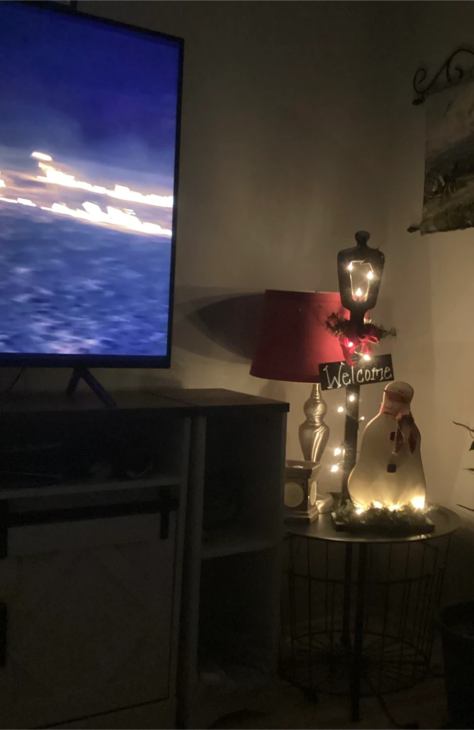 Welcome Snowman Lamp Post Decor - photo 3