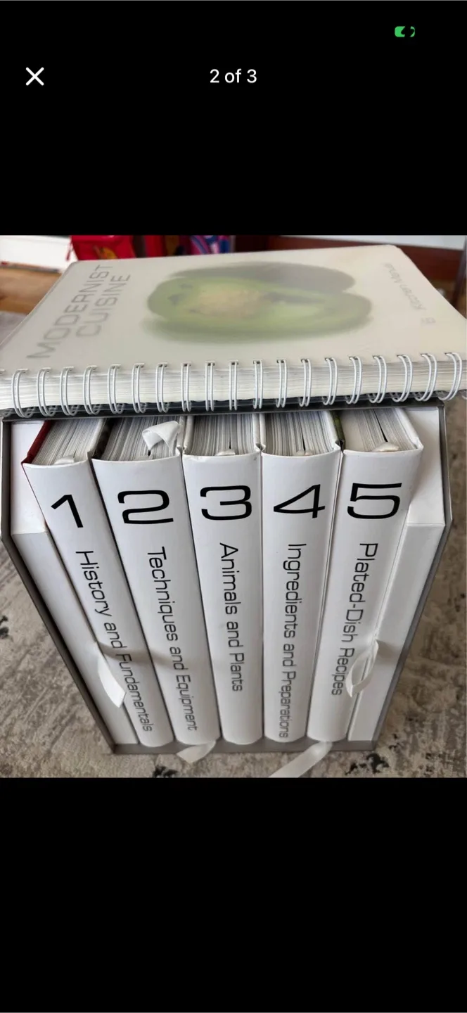 Modernist Cuisine: The Art and Science - 5 Volume Set image indicator(2)