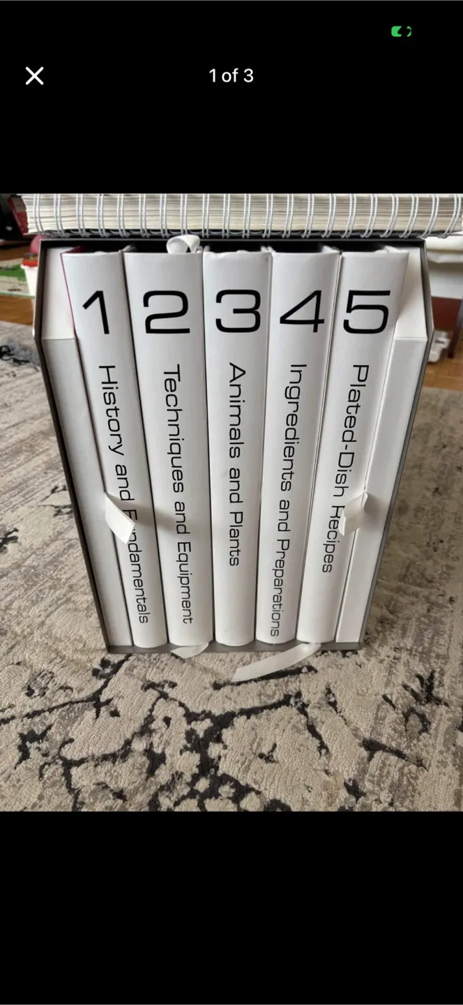 Modernist Cuisine: The Art and Science - 5 Volume Set