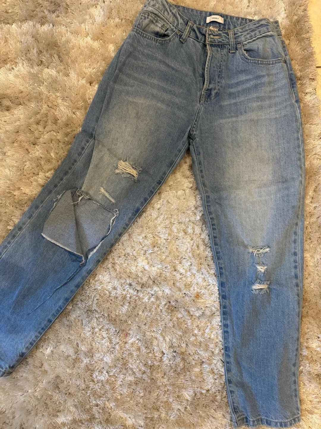 Forever 21 Distressed Jeans - Size 28 image indicator(2)