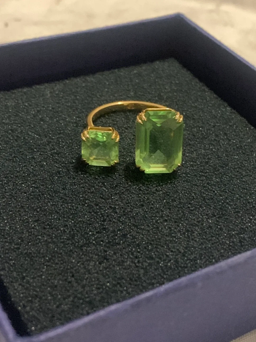 Swarovski Millenia Open Ring - Green, 18k Gold Plated image indicator(5)