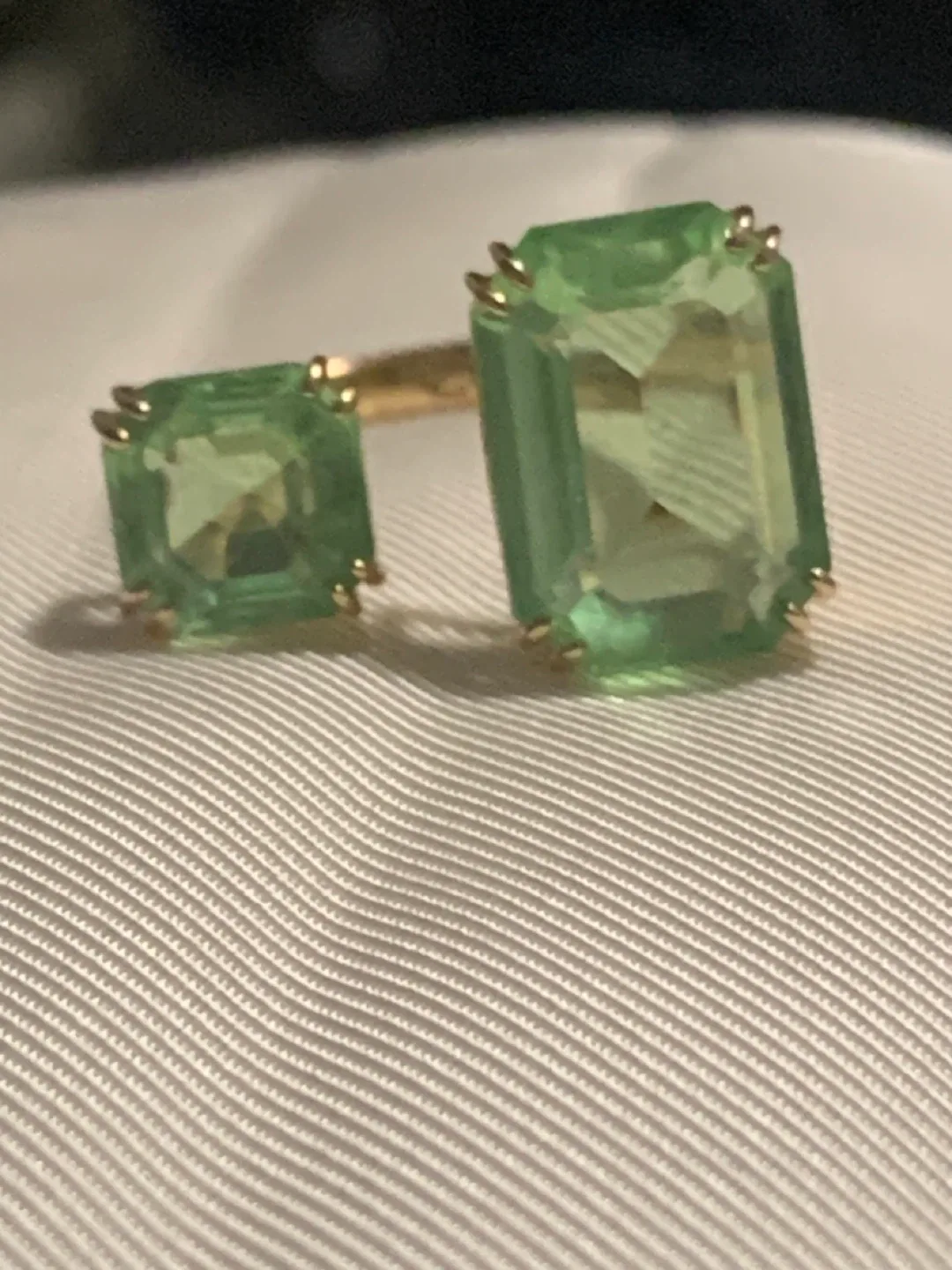 Swarovski Millenia Open Ring - Green, 18k Gold Plated image indicator(8)