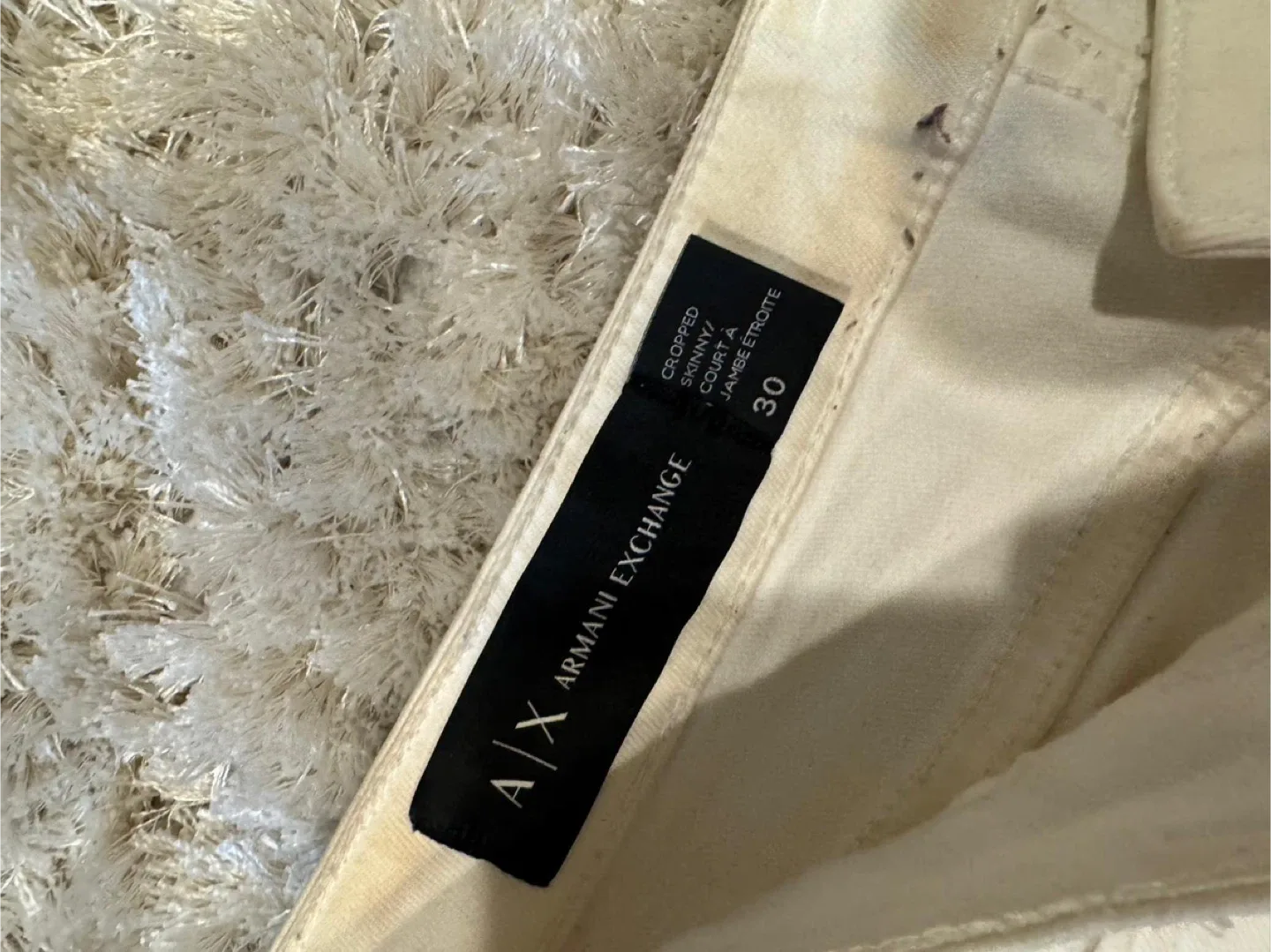 Armani Exchange White Cropped Skinny Jeans - Size 30 image indicator(3)