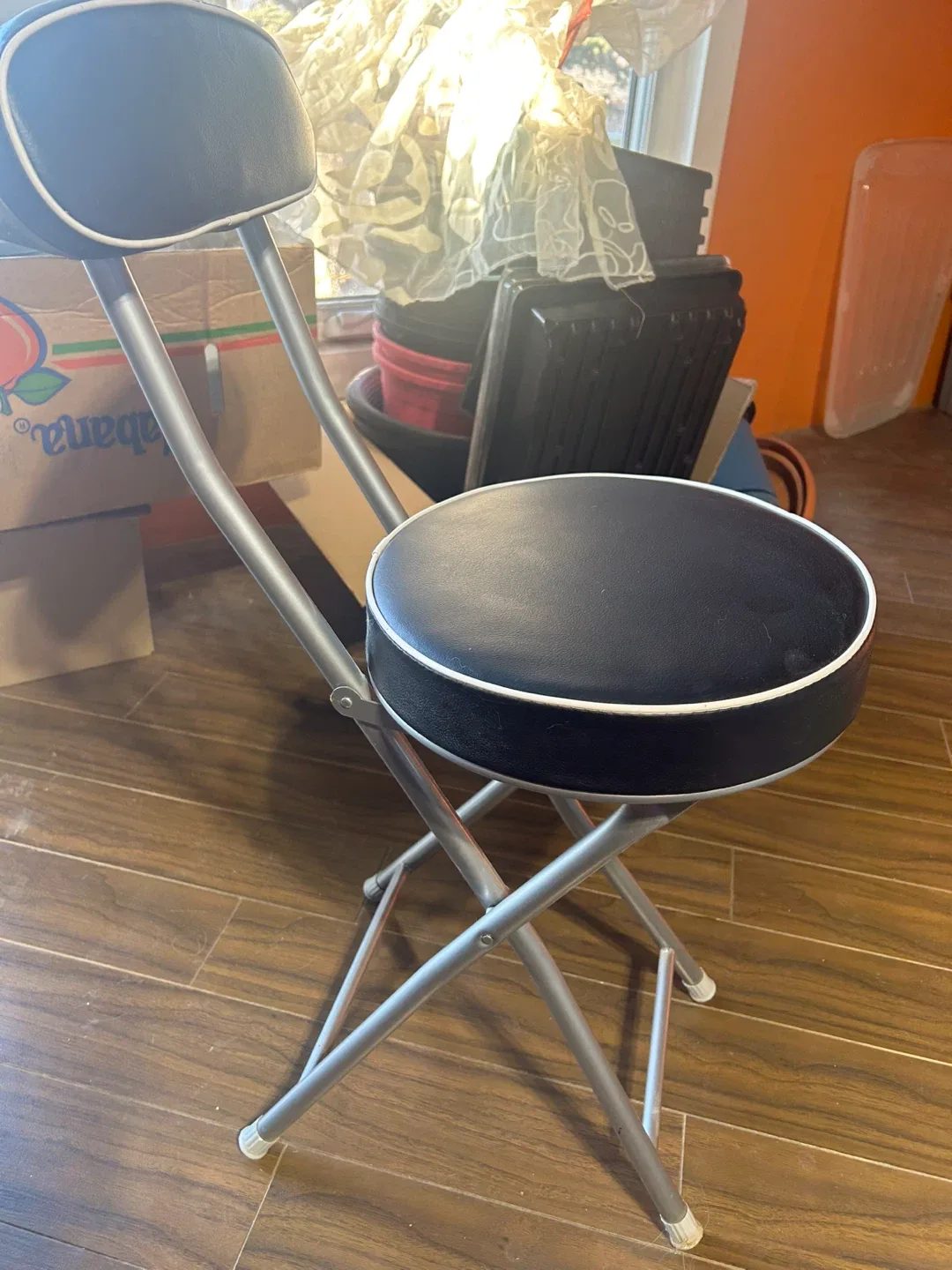 Set of 3 Folding Stools with Backrest image indicator(2)