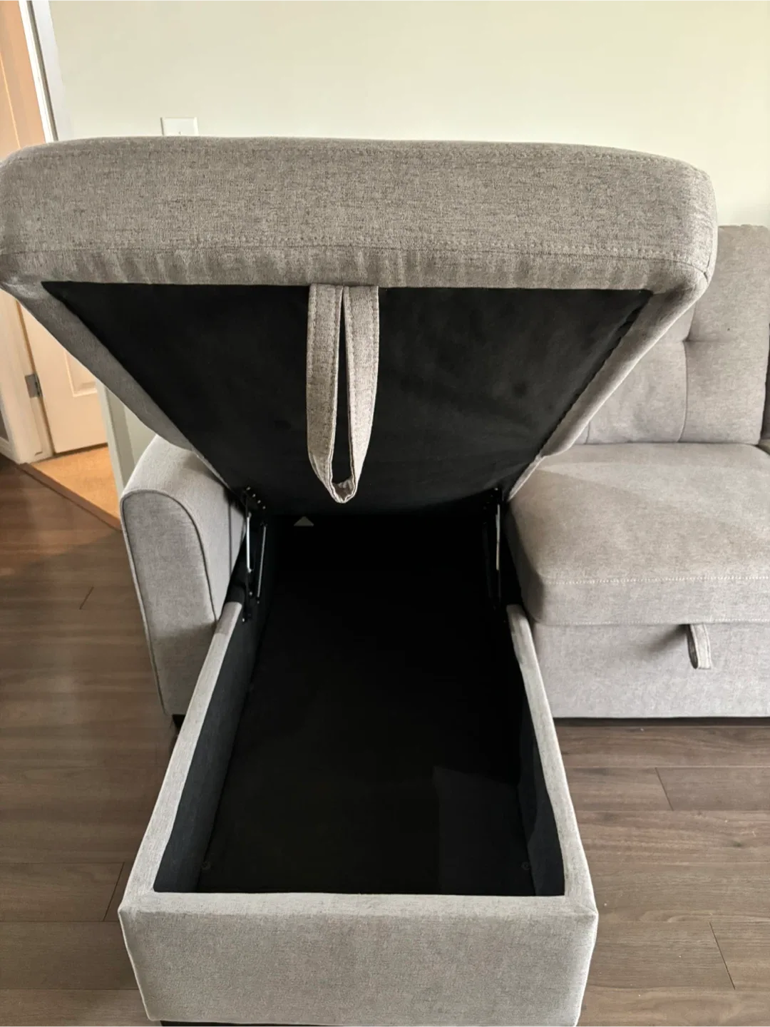 Grey Sectional Sofa with Pull Out Bed & Storage image indicator(4)