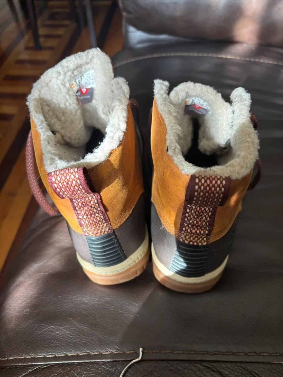 Timberland Duck Boots woman’s snow boots size 10 winter image indicator(3)