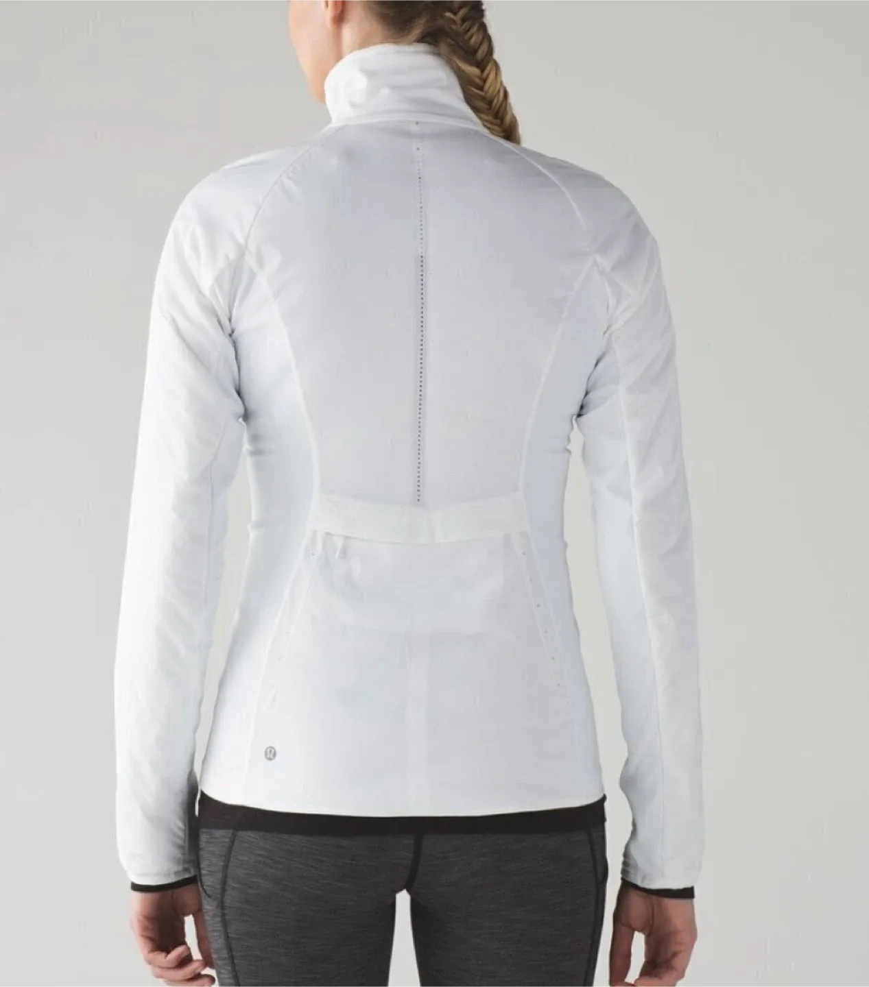 Lululemon Run for Cold Jacket image indicator(3)