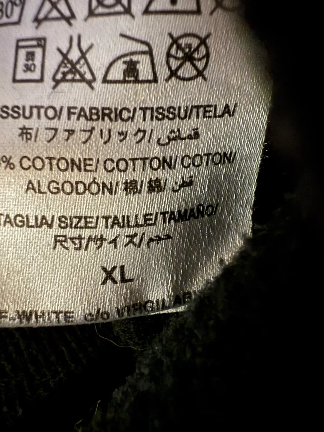 Off-White sweatshirt - NOT authentic image indicator(3)