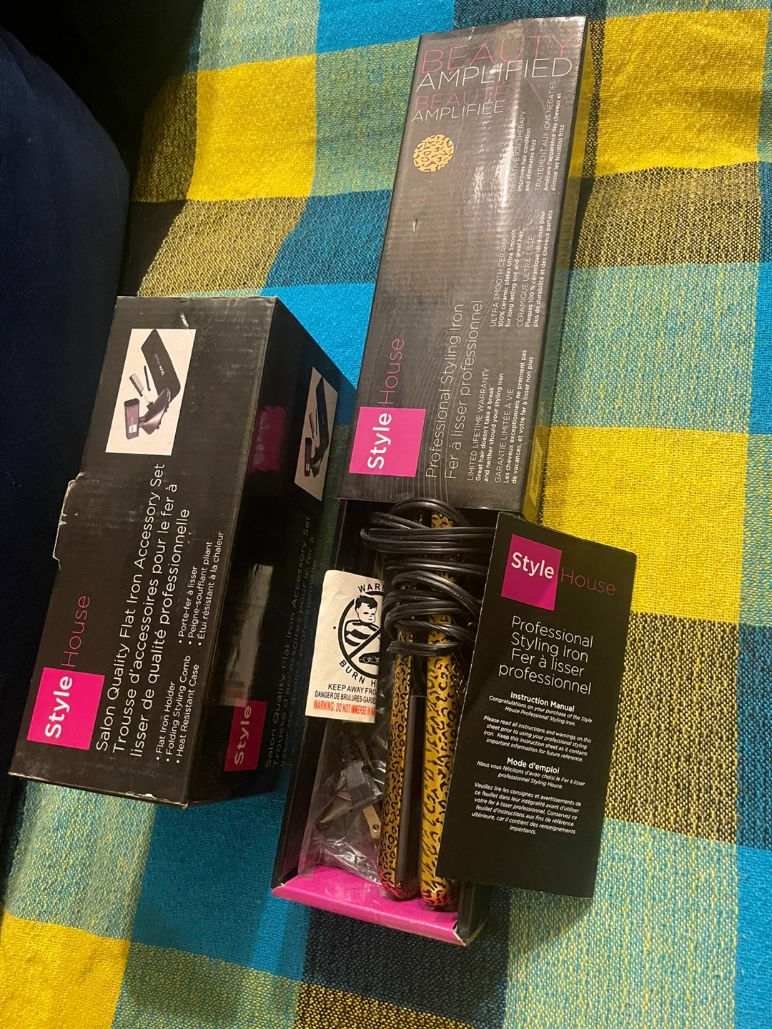 Style House Flat Iron Accessory Set image indicator(3)