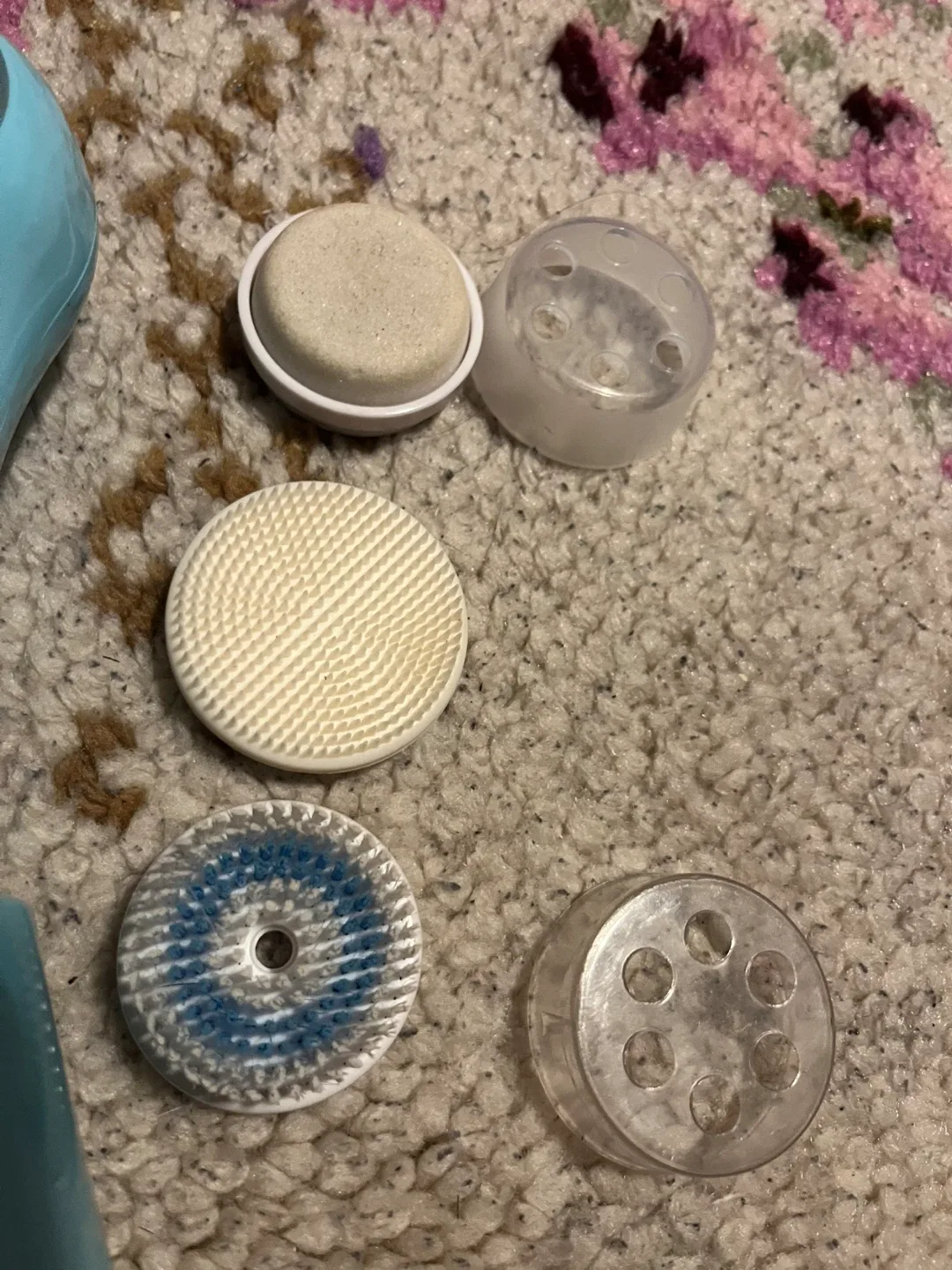 ME Sonic Skin Cleansing System image indicator(2)