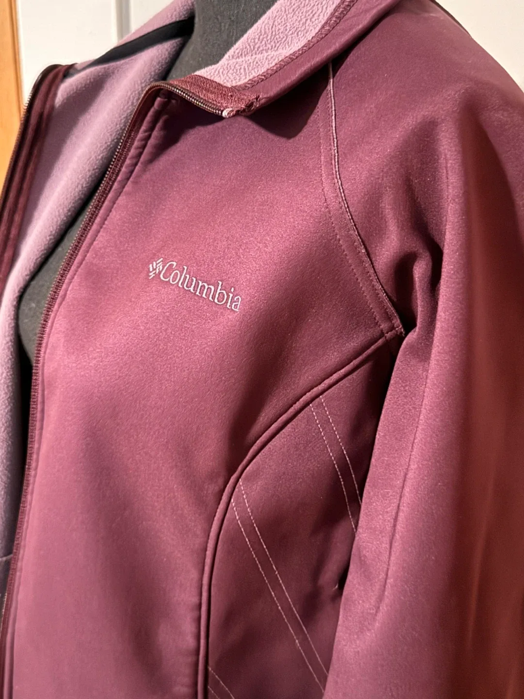 Columbia Women's Fleece L Jacket - Eggplant image indicator(4)