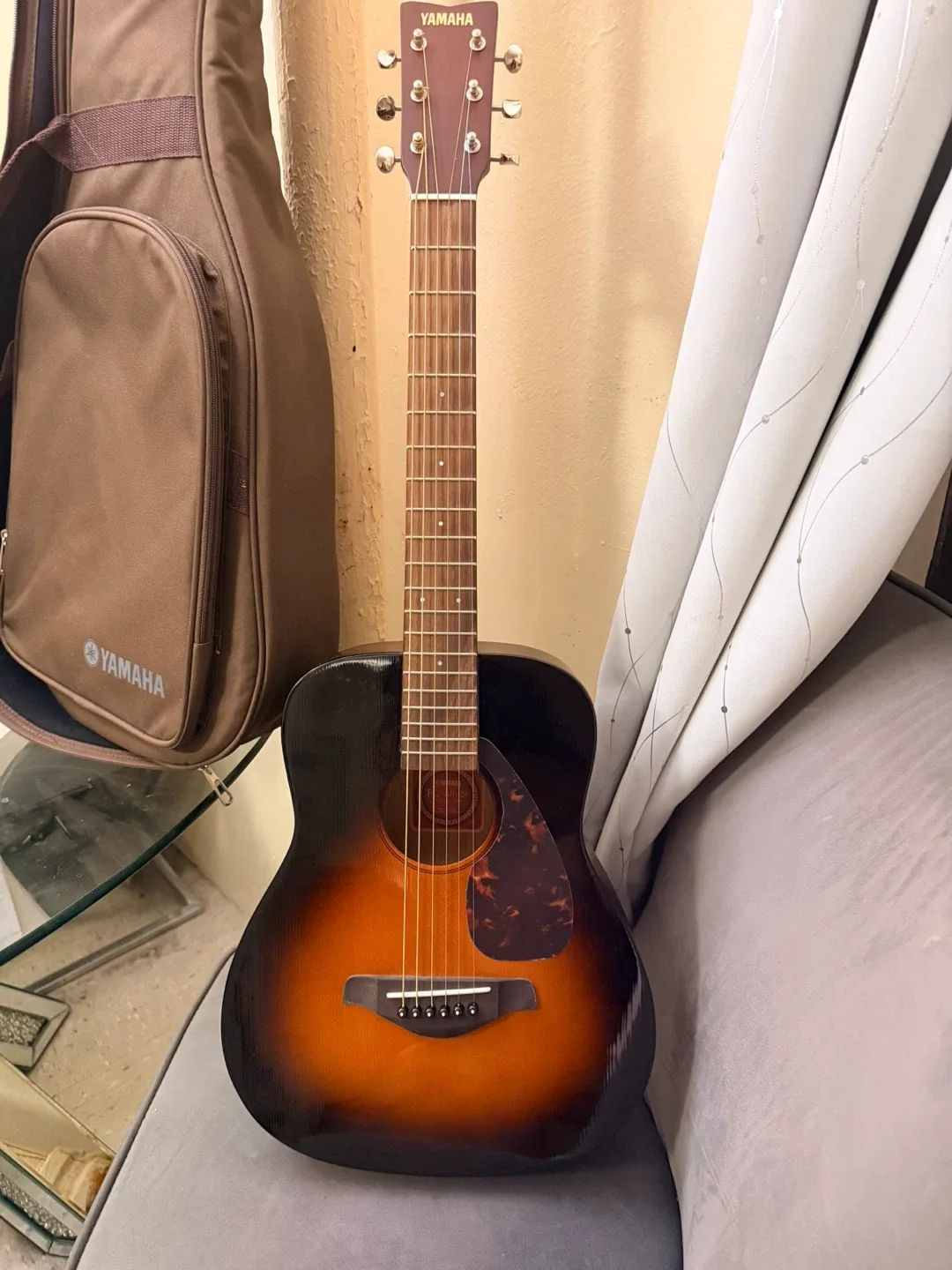 Yamaha FG Junior Acoustic Guitar w/ Gig Bag