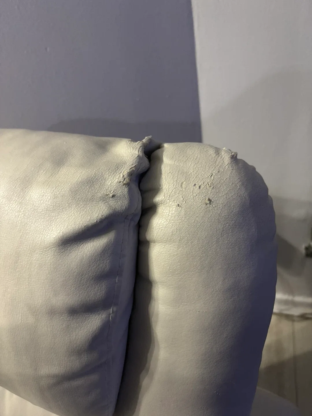 White toddlers Recliner Chair image indicator(4)