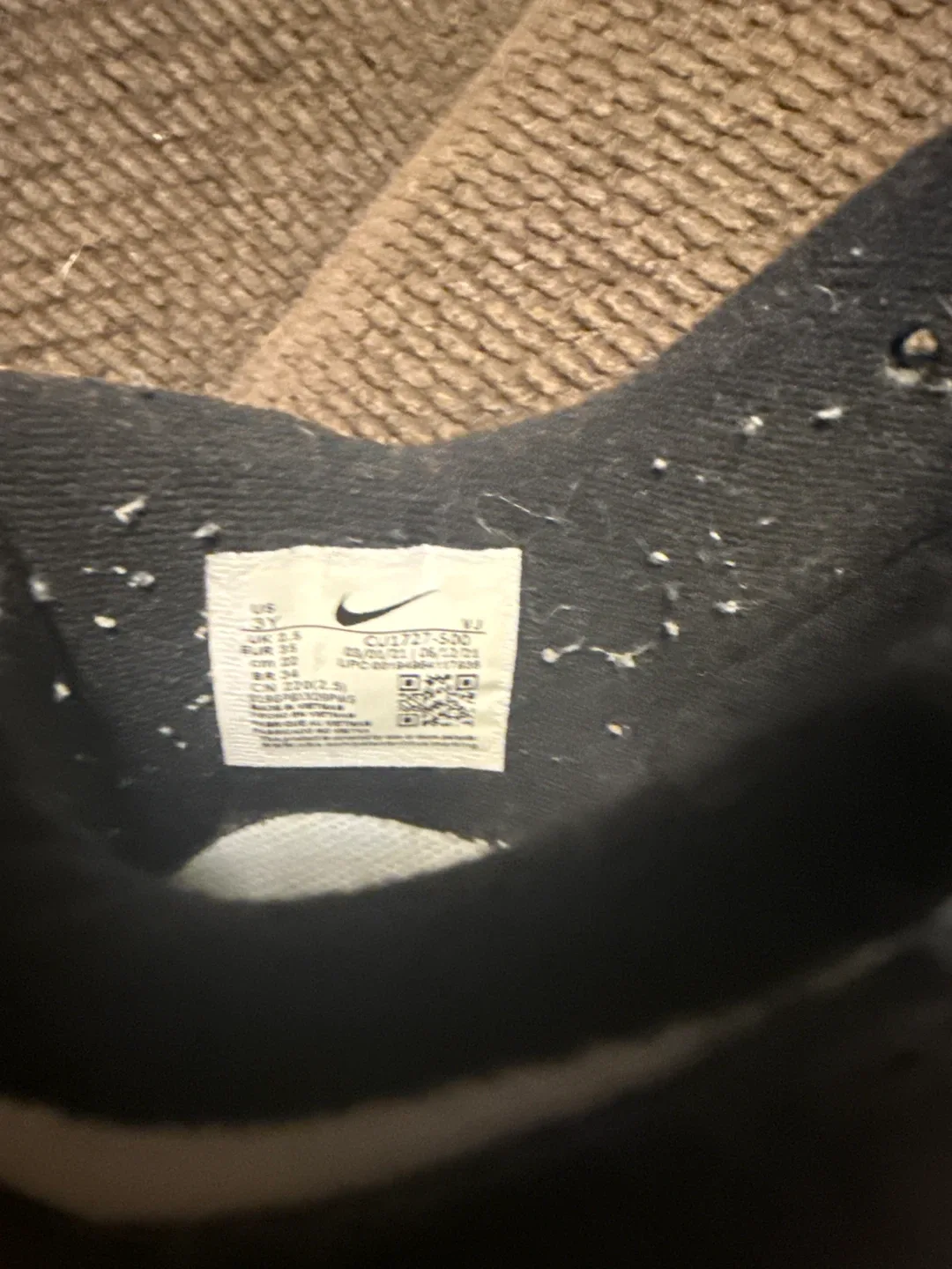 Nike Dunk Low Panda Shoes - Size US 3Y image indicator(3)