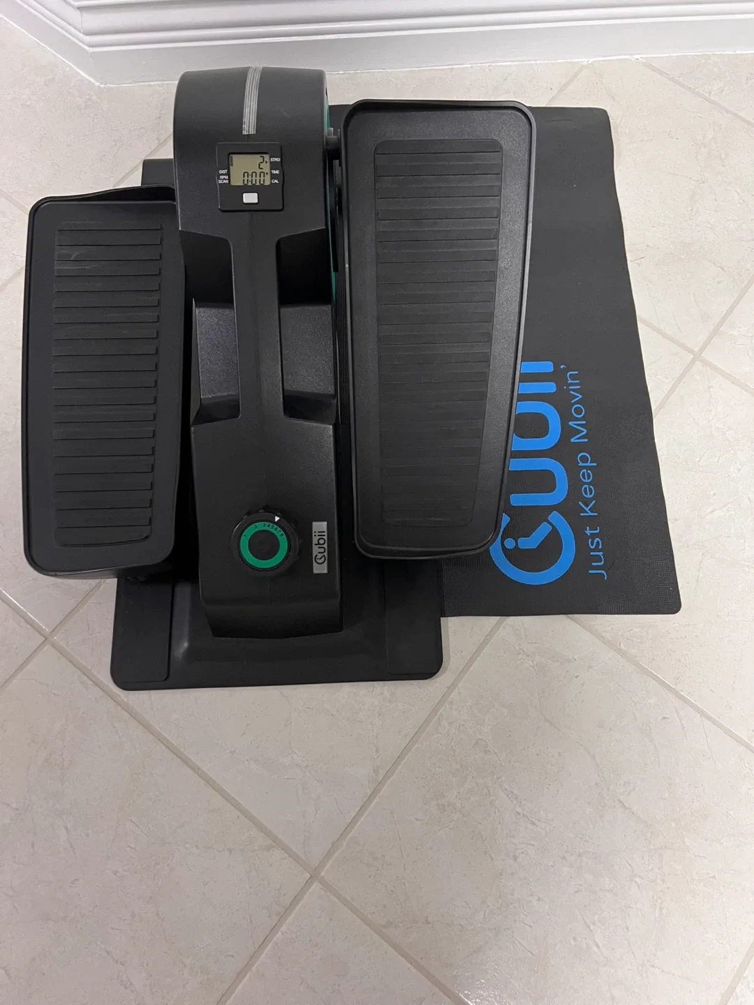 Cubii JR1 Seated Elliptical