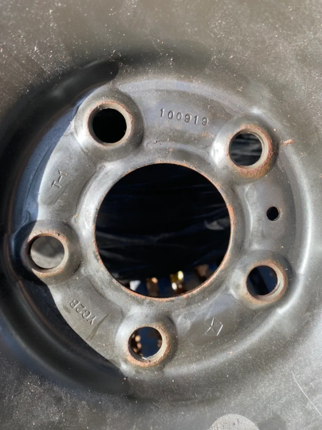 Hercules Avalanche R G2 235/65R17 Tire image indicator(5)