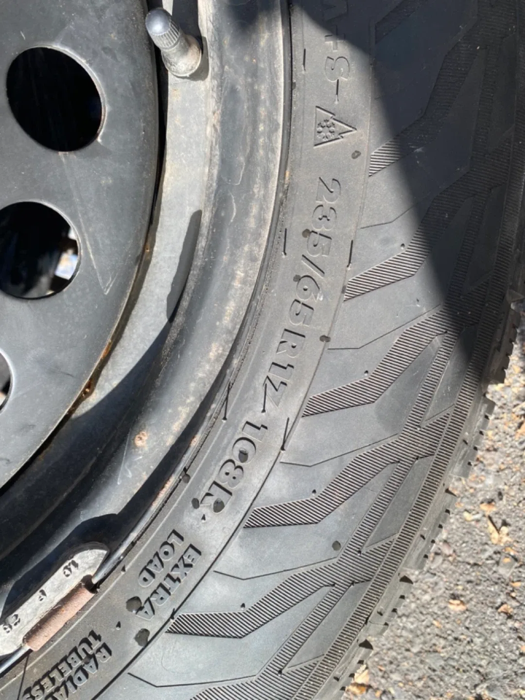 Hercules Avalanche R G2 235/65R17 Tire image indicator(2)