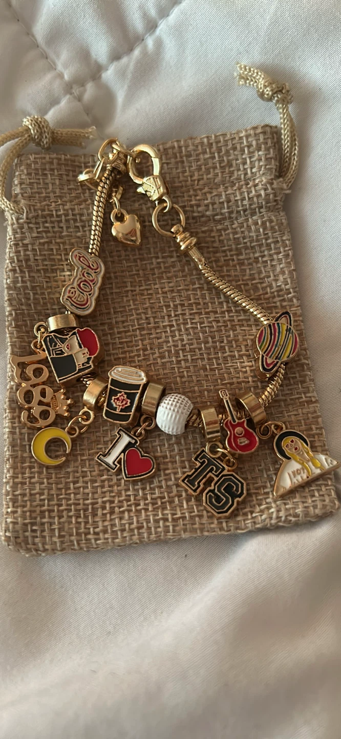 charm bracelet with Taylor Swift theme