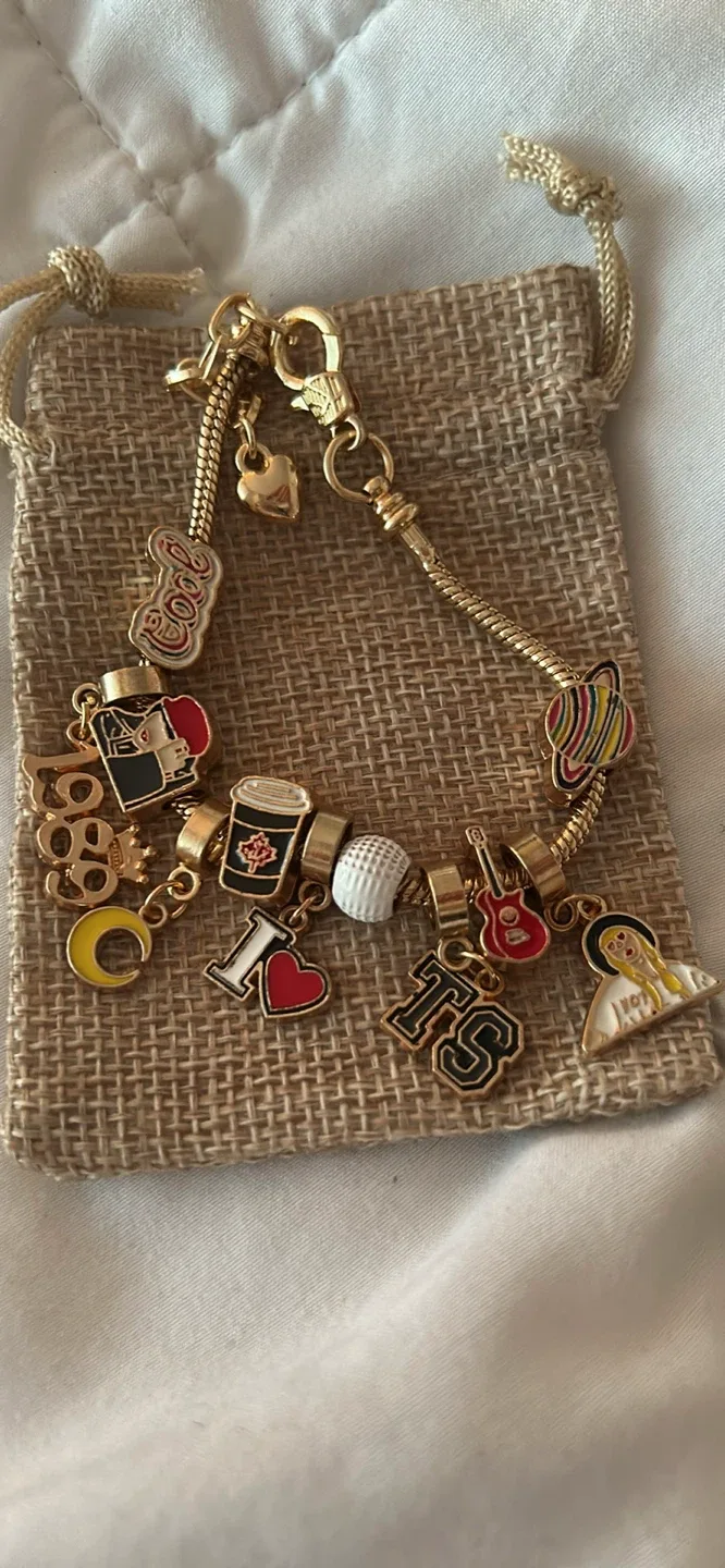 charm bracelet with Taylor Swift theme