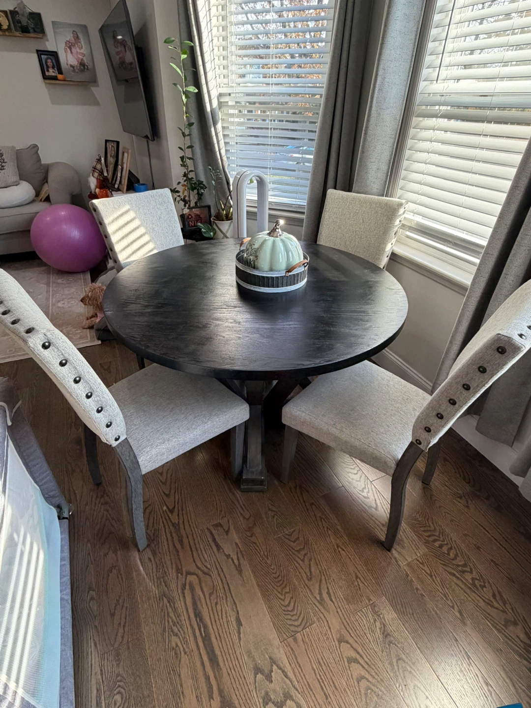 Round Dining Table with Four Chairs - photo 3