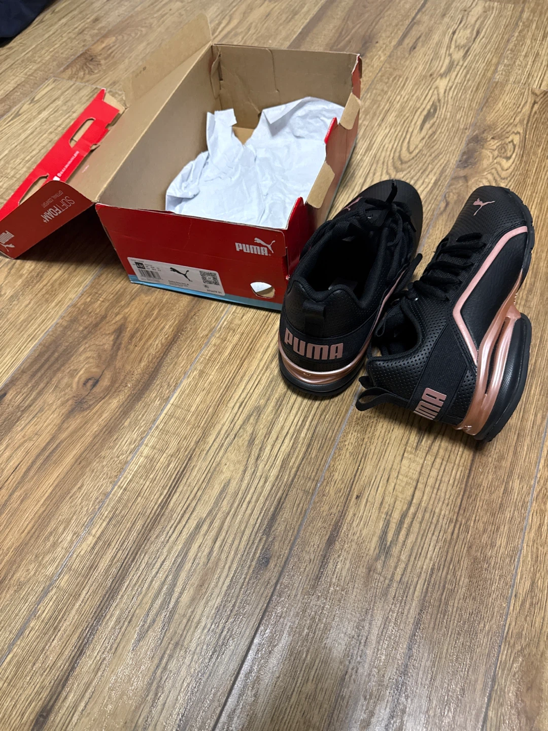 Puma Axelion Rose Gold JR - Size 6.5C women’s 8 - photo 2