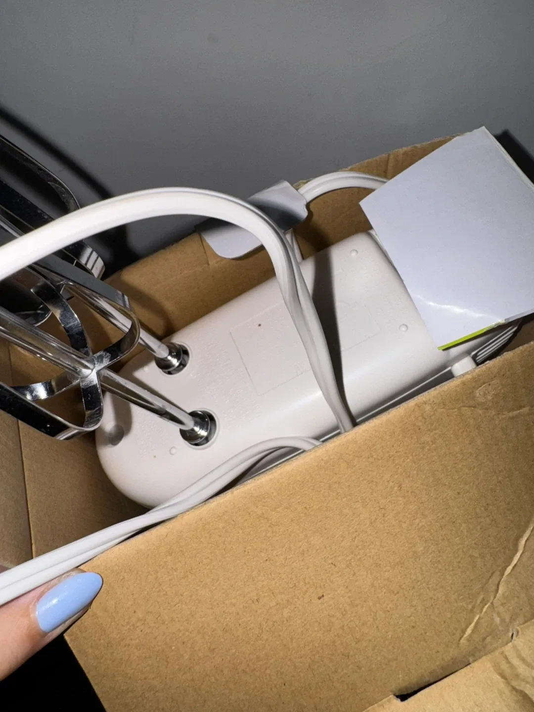 Traditions 5-Speed Hand Mixer - Like New! image indicator(2)