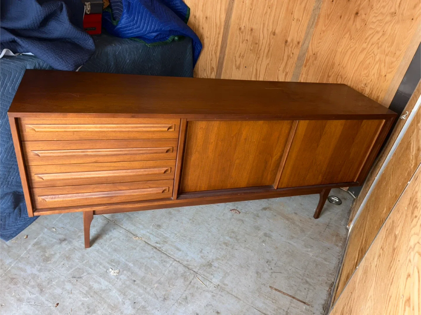 Credenza in Teak circa 1960's