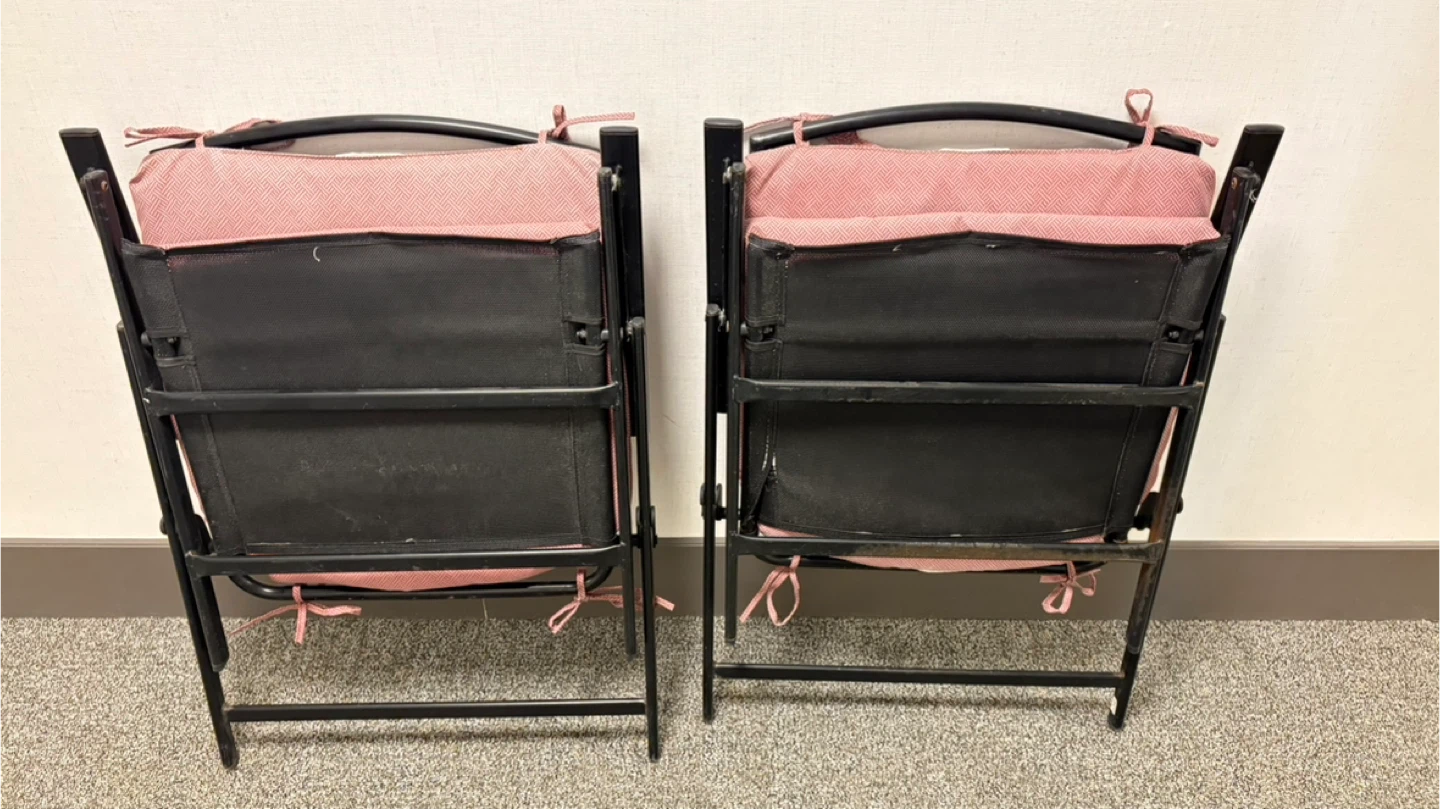 Set of 2 Folding Chairs with Cushions - photo 3