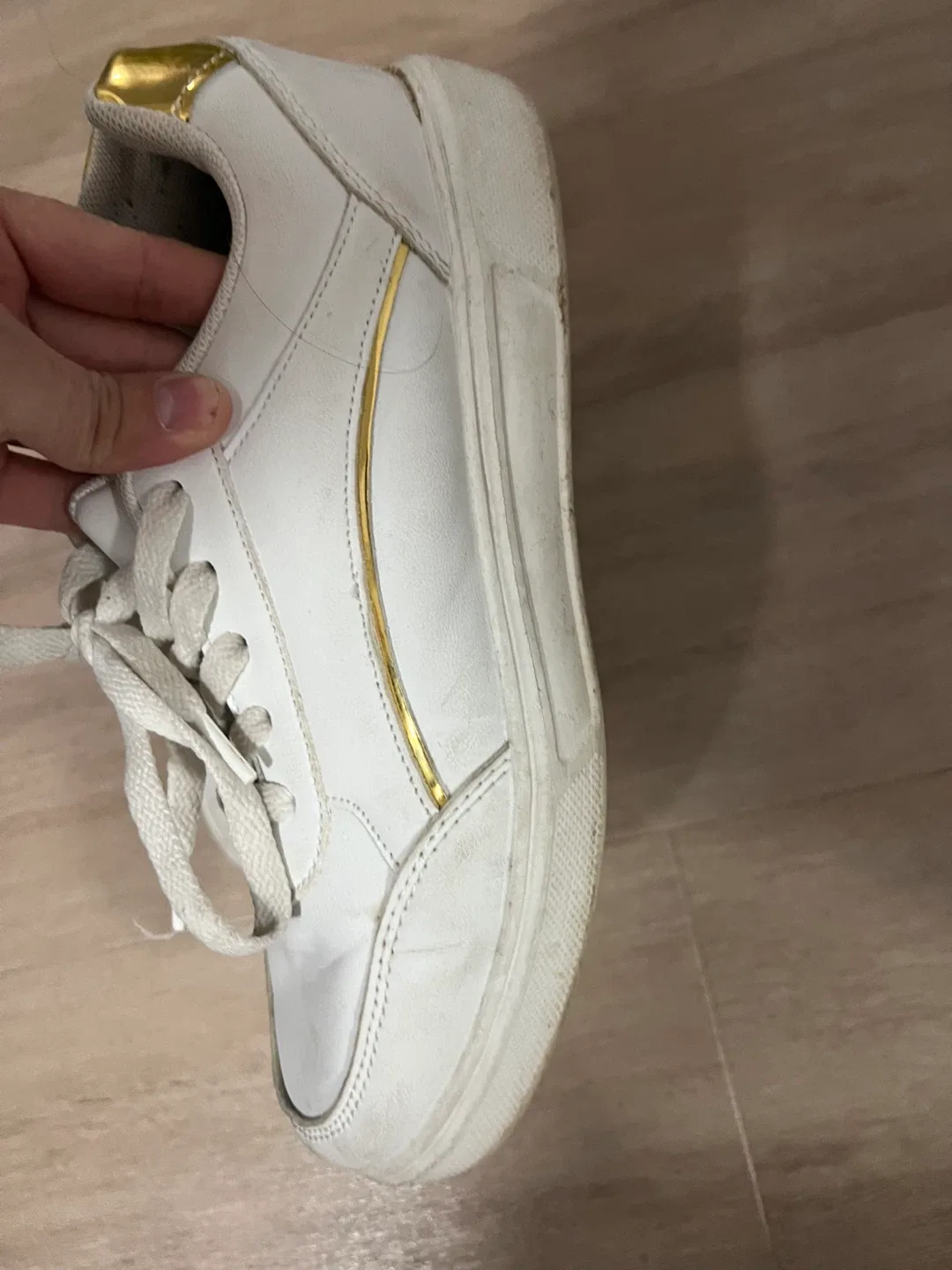 White Fashion Sneakers image indicator(2)