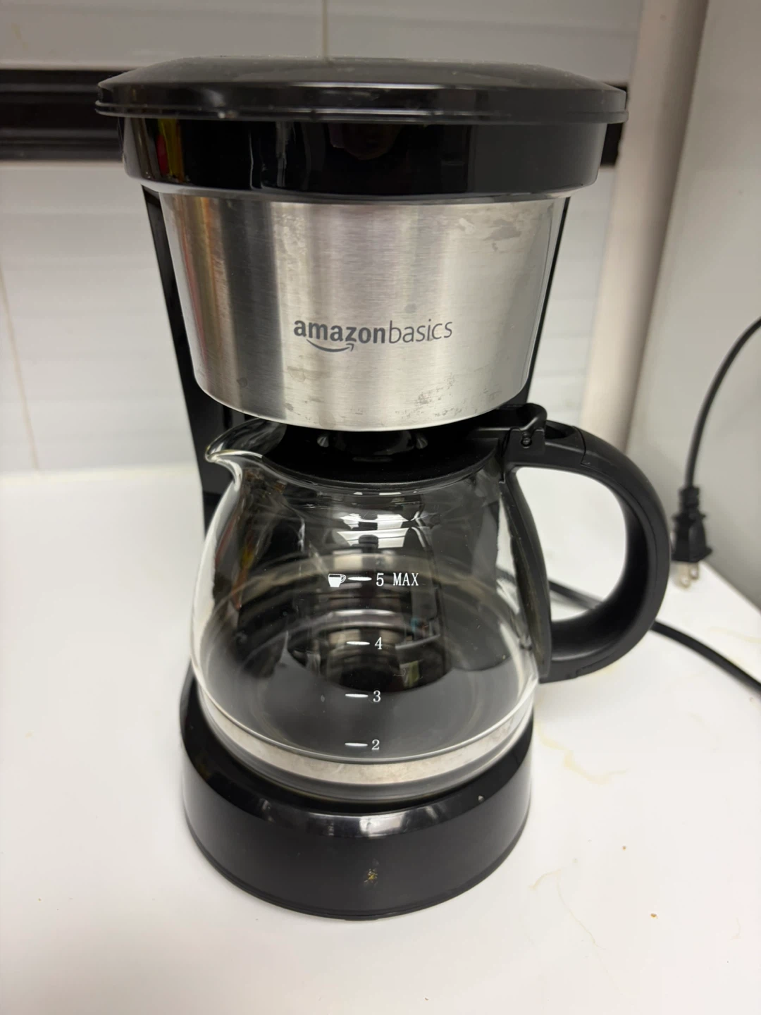 AmazonBasics 5-Cup Coffee Maker - Black - photo 2