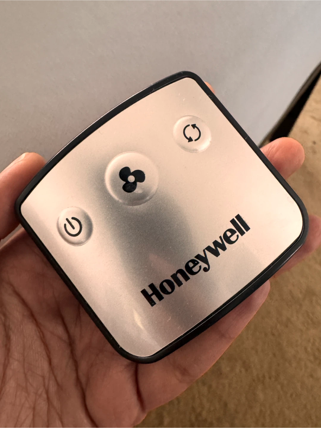 Honeywell QuietSet Tower Fan - Black - photo 3