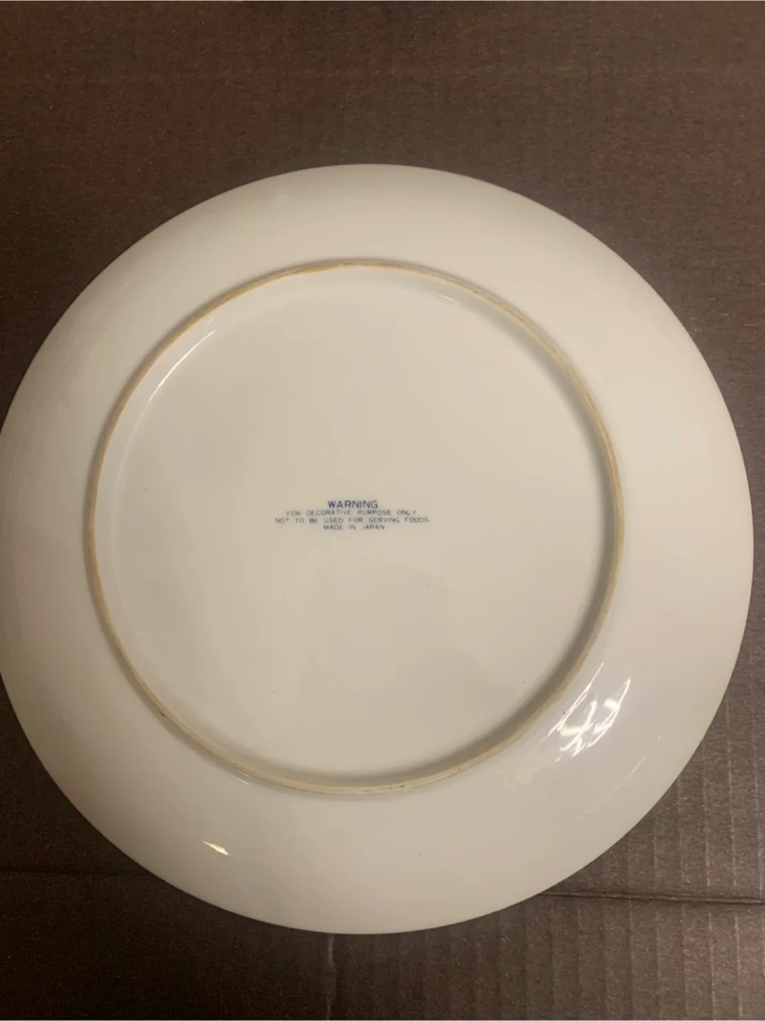 Edwin M Knowles China Co. "The Old Homestead" Plate image indicator(3)