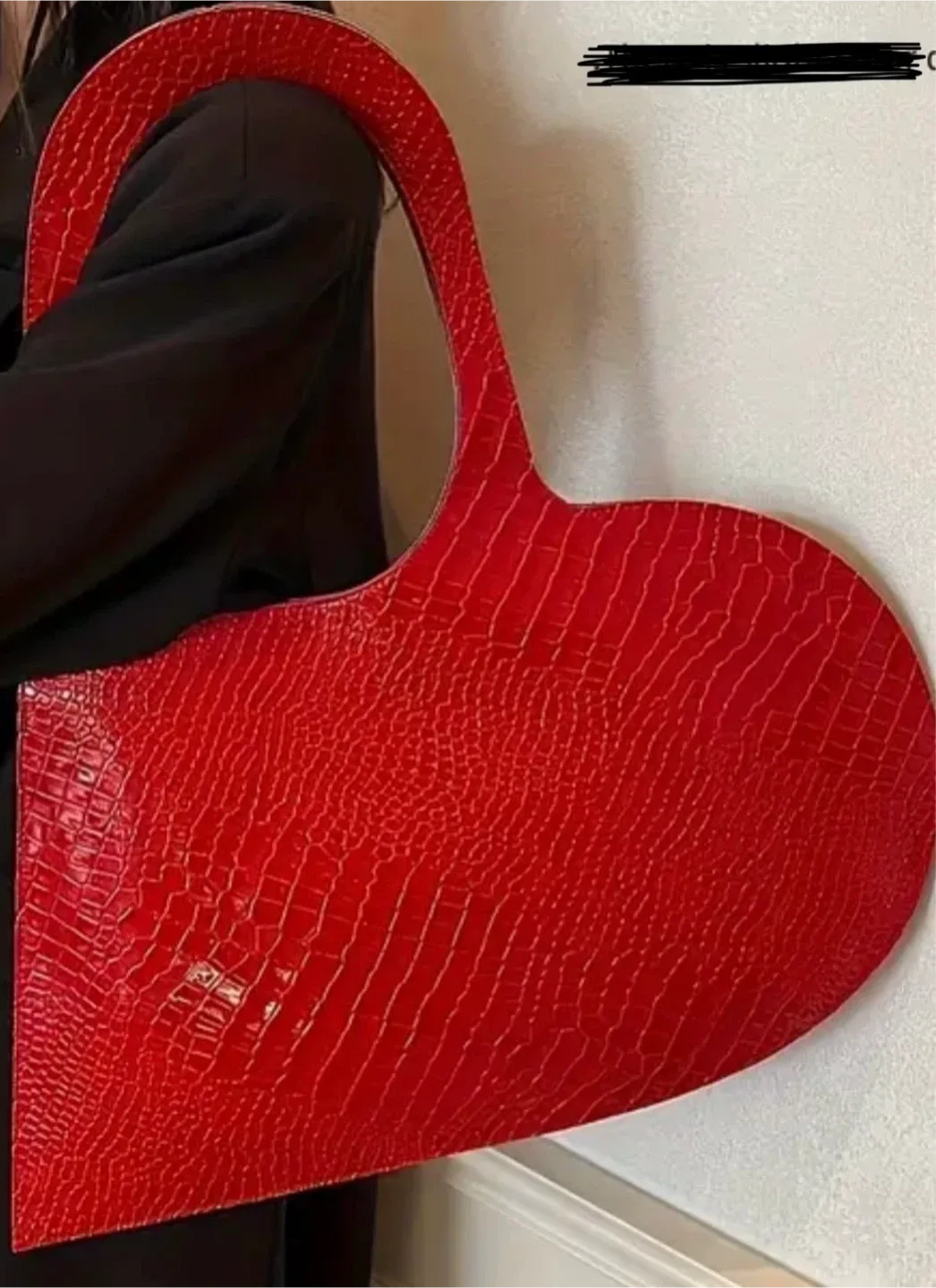 Red Crocodile-Texture Heart-Shaped Bag