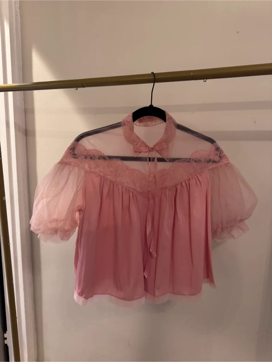 Vintage 50’s Pink Lace Top