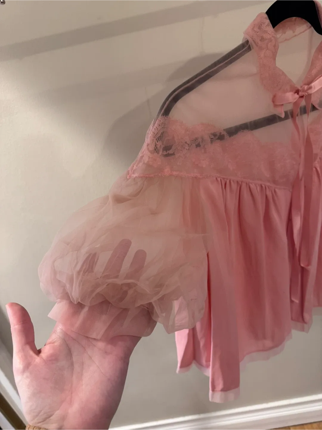 Vintage 50’s Pink Lace Top image indicator(3)