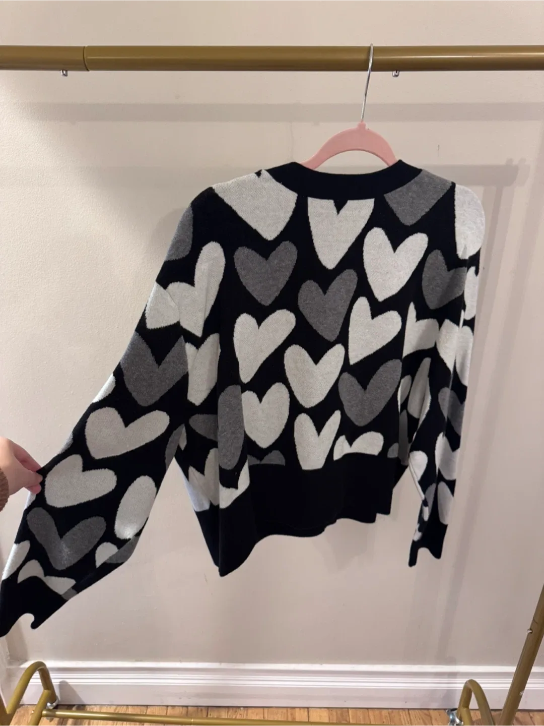 Nouveaux Heart Cardigan Size 1X image indicator(5)
