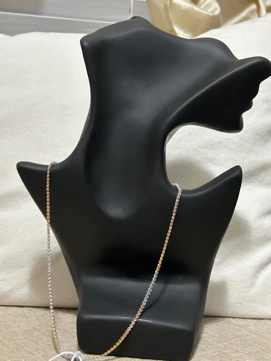 Multi-Colored Gold Necklace image indicator(2)