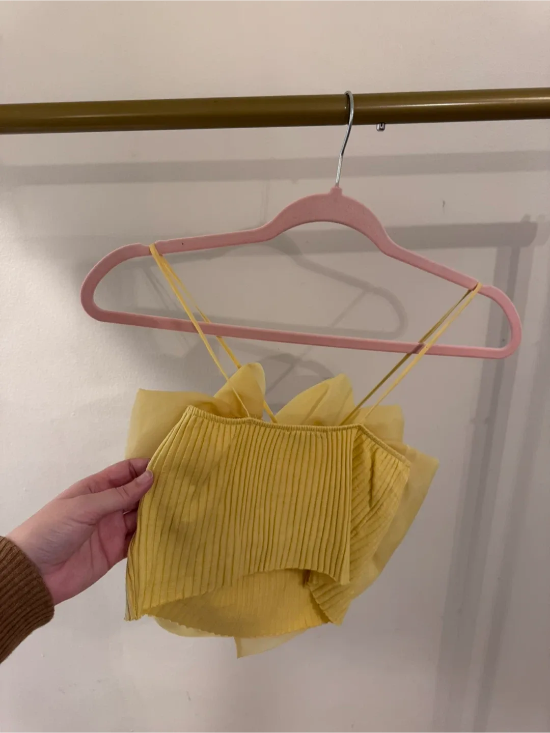 Zara Yellow Floral Knit Top Size M image indicator(2)