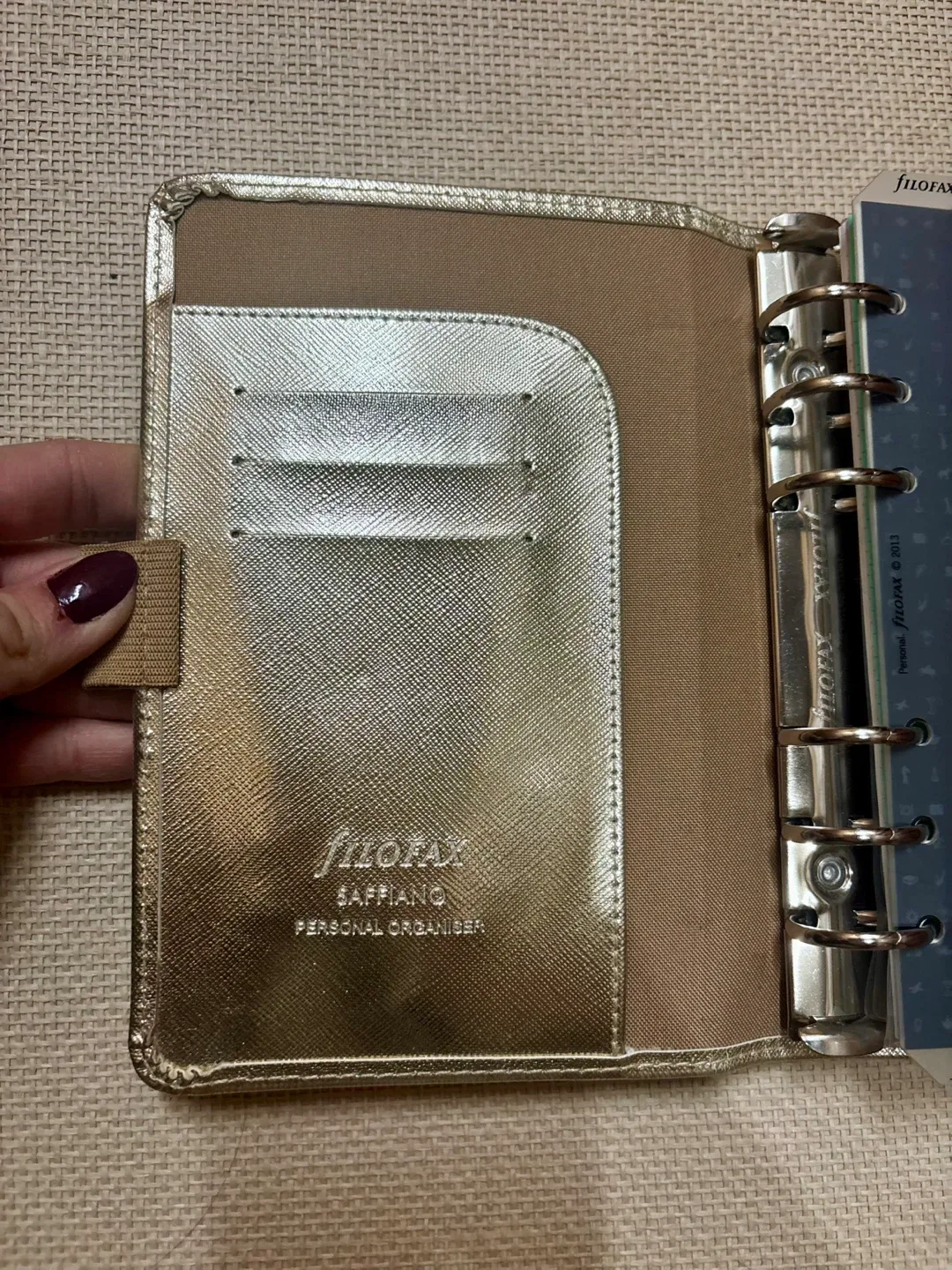 Filofax Saffiano Personal Organizer - Gold image indicator(2)