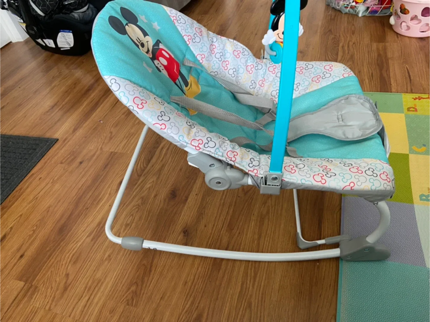 Mickey Mouse Baby Bouncer image indicator(2)