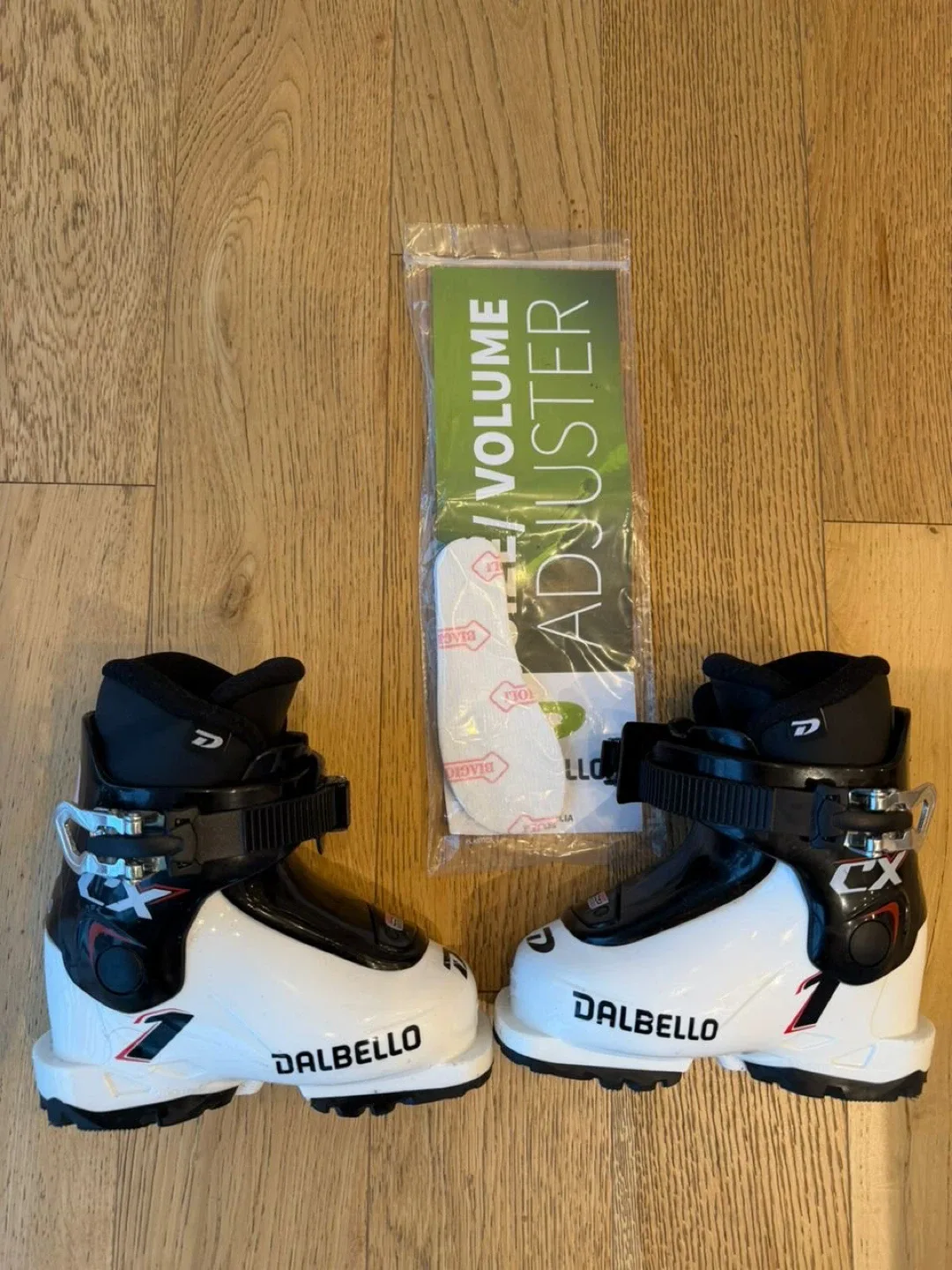 Dalbello CX Ski Boots with Volume Adjuster image indicator(2)