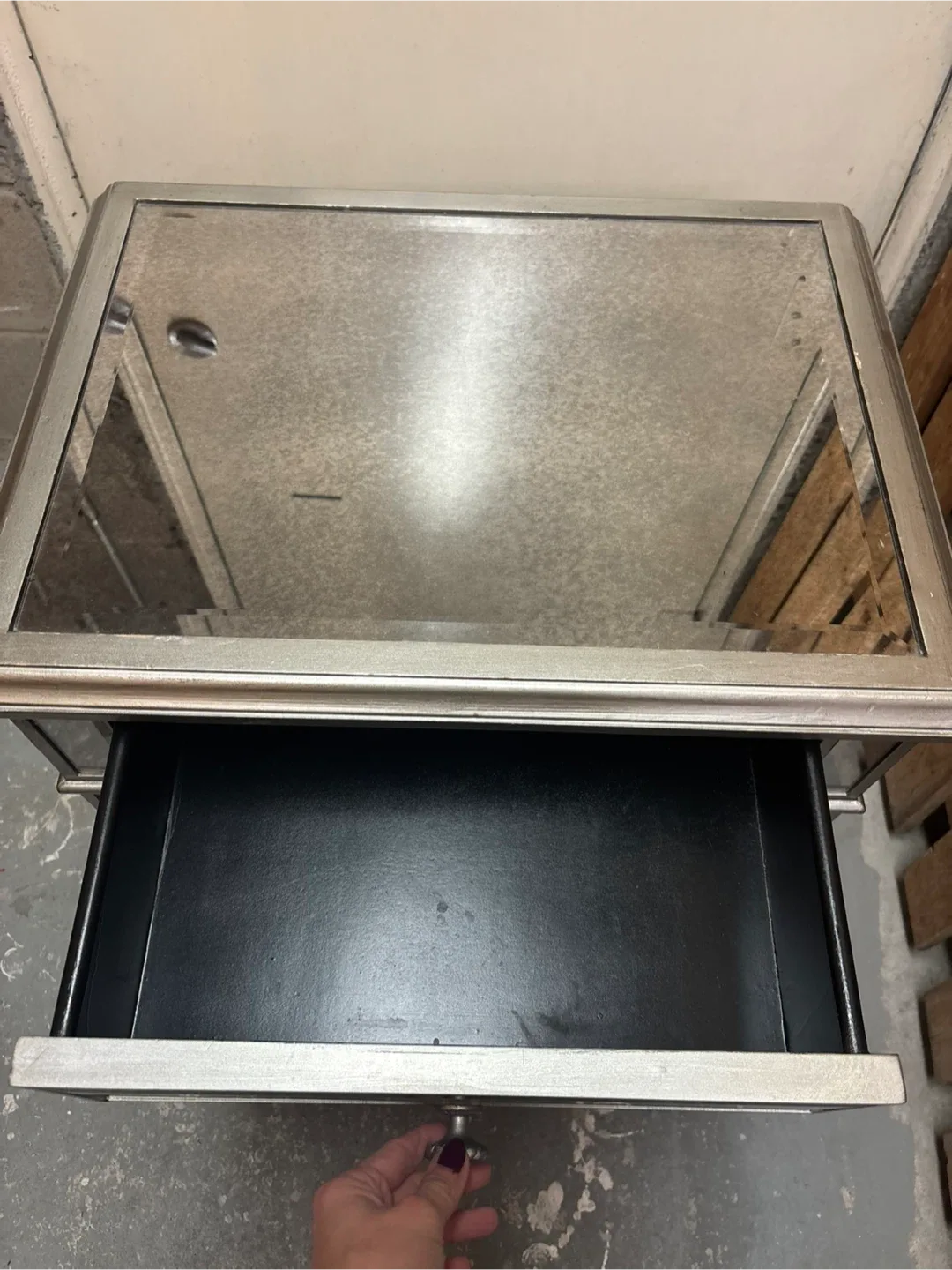 Silver Mirrored Nightstand image indicator(2)