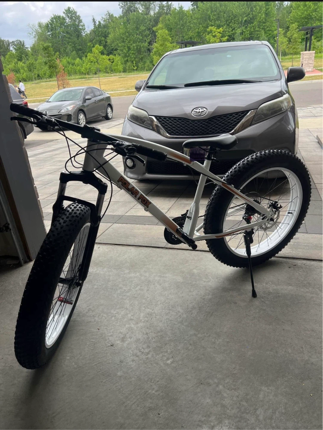 Moving Out Sale - Polar Fox Fat Tire Bike - 26" -