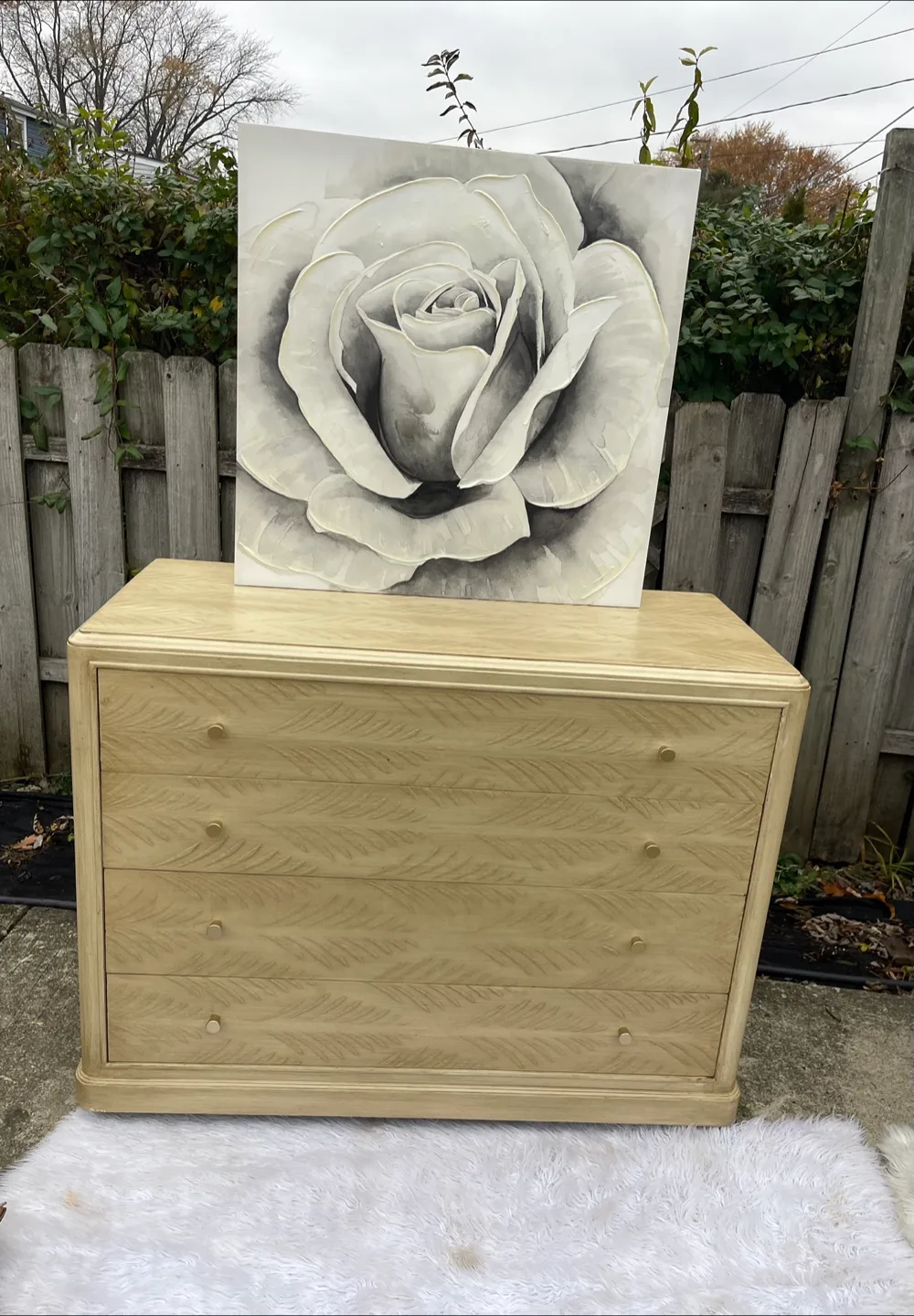 4 Drawers Dresser redone in Pottery Barn Faux Finish