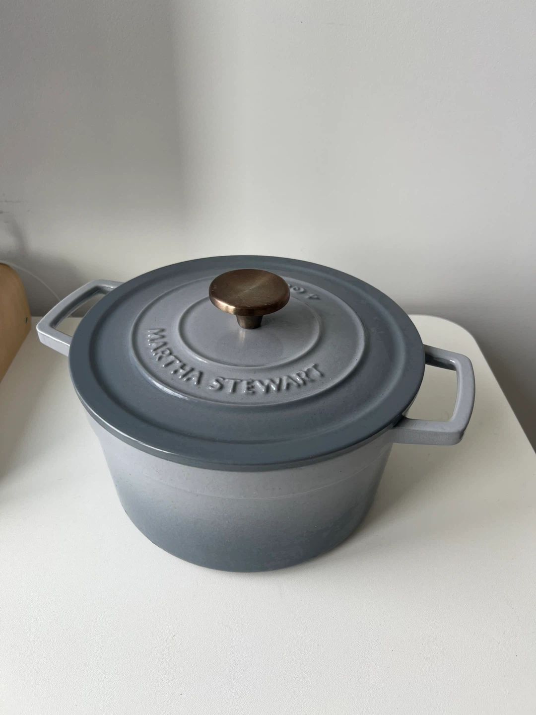 4QT Dutch Oven, Martha Stewart, gray
