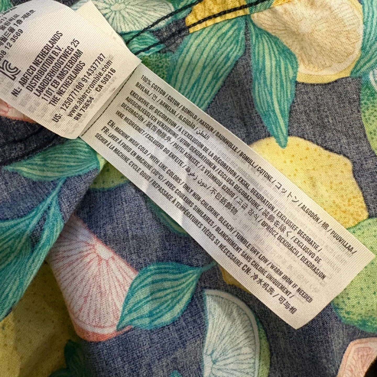 Abercrombie & Fitch Citrus Short Sleeve Button Down Shirt Size S image indicator(7)