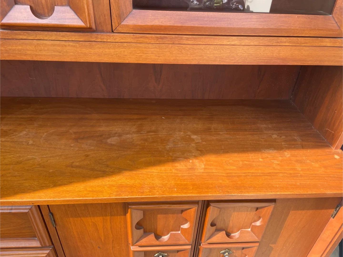 1970s Vintage Wooden Hutch