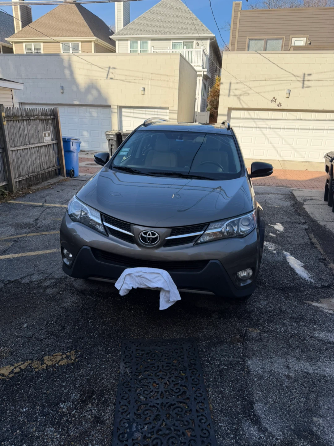 Toyota RAV4 SUV 2015 - photo 2